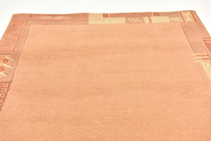 2' 5 x 4' 8 Hand Knotted Nepal Wool Rug