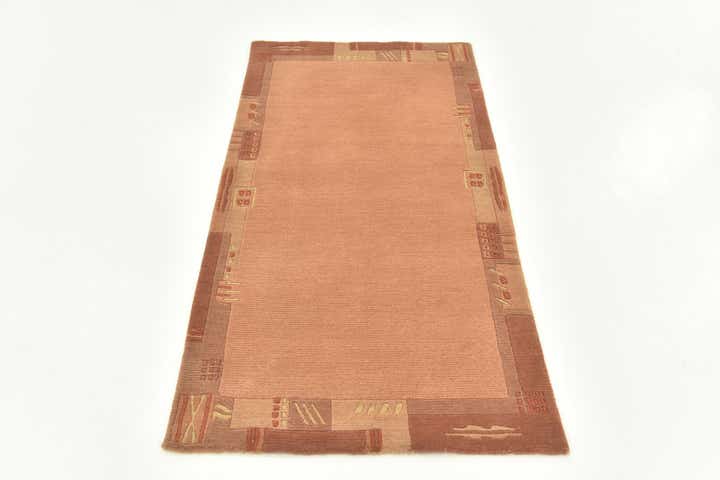 2' 5 x 4' 8 Hand Knotted Nepal Wool Rug