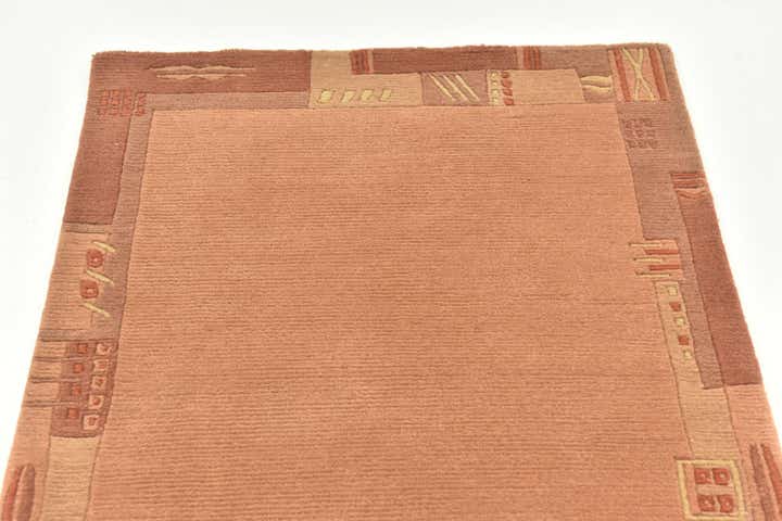 2' 5 x 4' 8 Hand Knotted Nepal Wool Rug