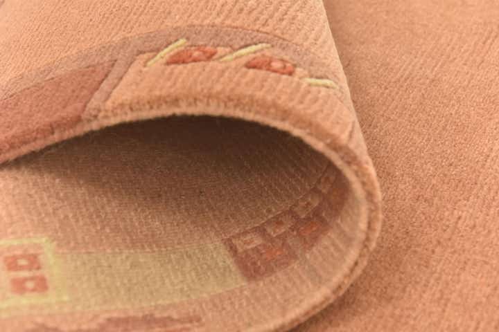 2' 5 x 4' 8 Hand Knotted Nepal Wool Rug