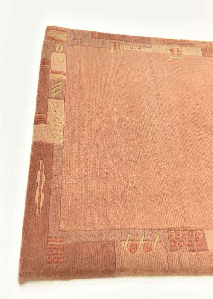 2' 5 x 4' 8 Hand Knotted Nepal Wool Rug