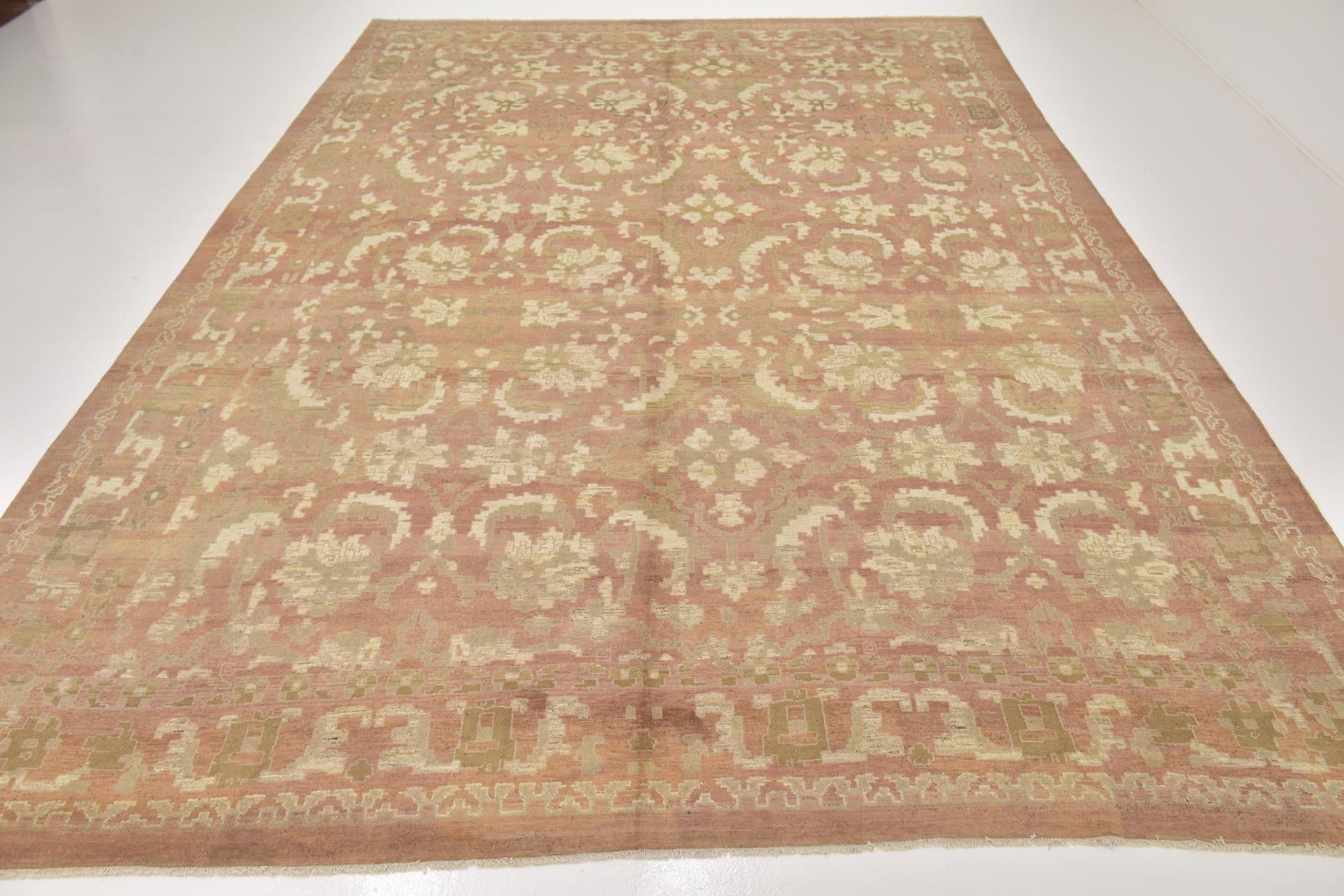 12' 9 x 19' 2 Hand Knotted Oushak Wool Rug