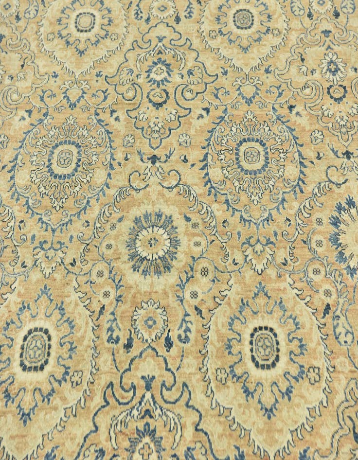 Detail image of 10' x 13' 6  Hand Knotted Peshawar Ziegler Rug