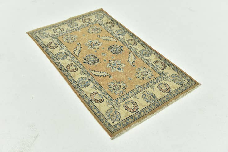 Detail image of 2' 8 x 4' 5 Hand Knotted Peshawar Ziegler Rug