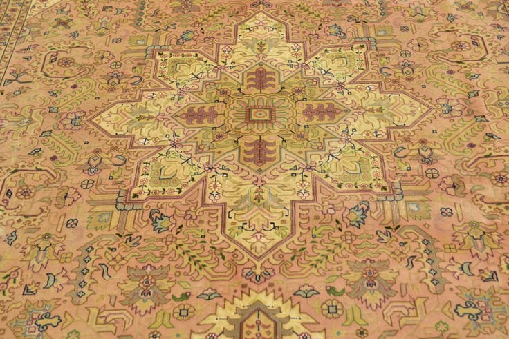 Detailansicht von 200cm x 305cm Handgeknüpft Tabriz Persisch Teppich