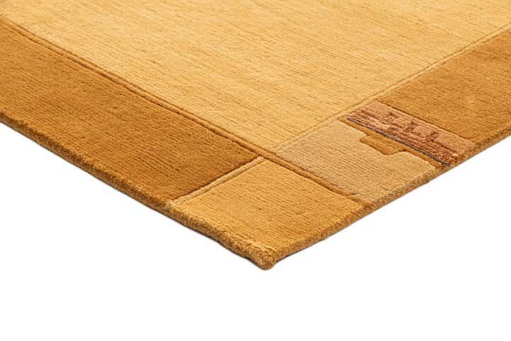 4' 7 x 6' 7 Hand Knotted Tibet Wool Rug