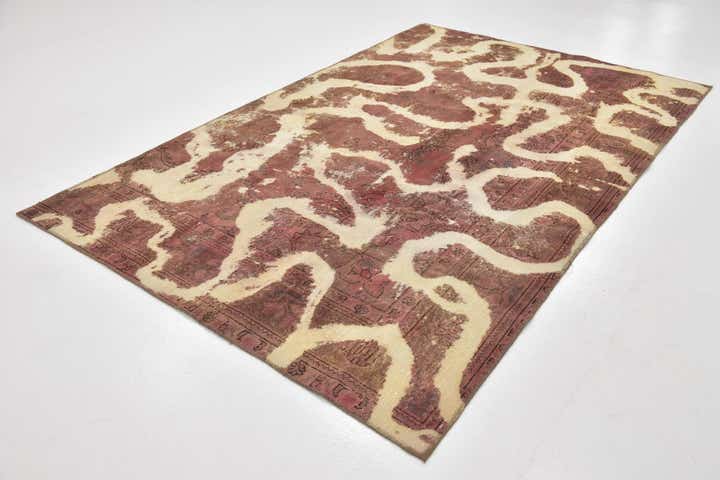 5' 9 x 9' Hand Knotted Ultra Vintage Persian Wool Rug