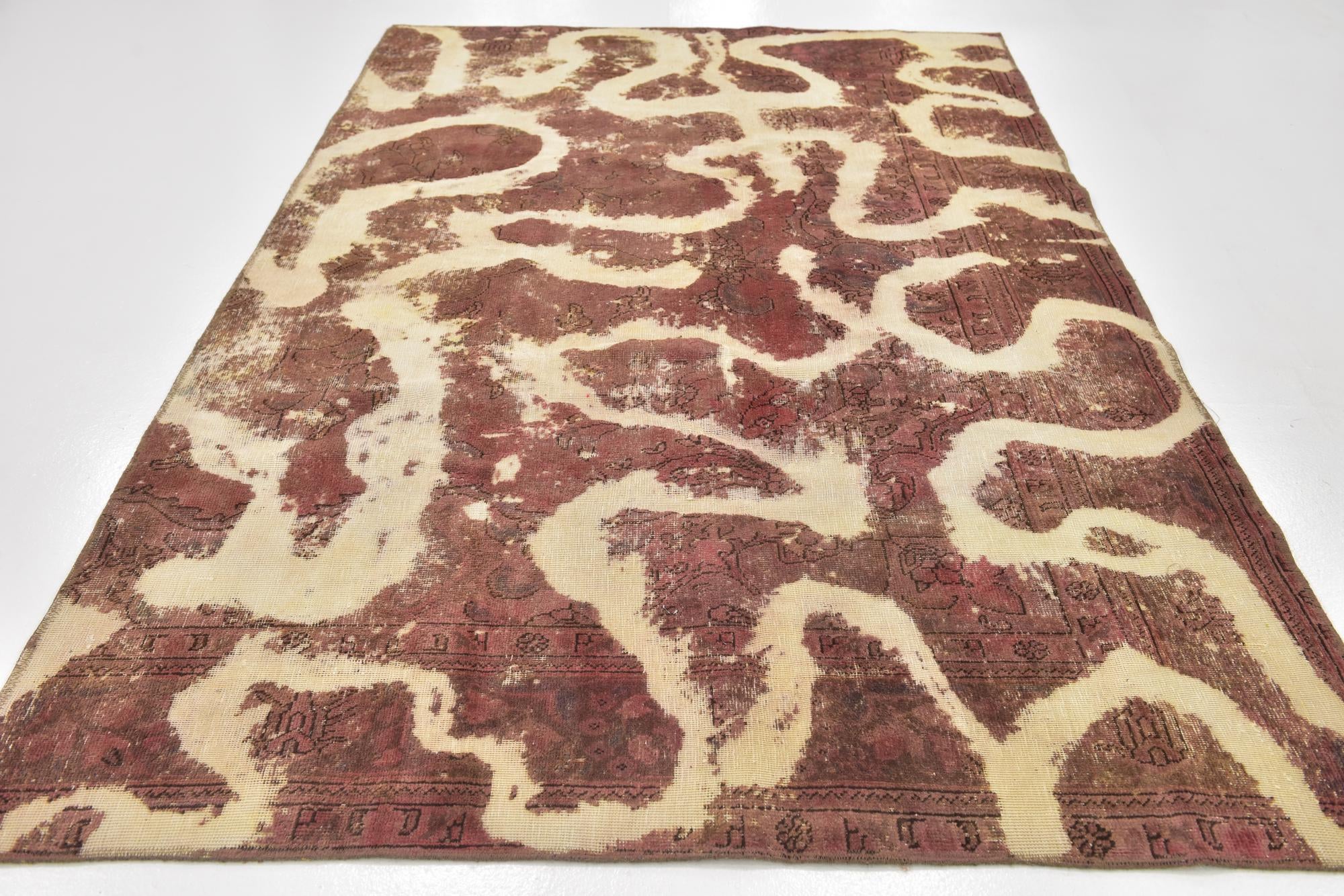 5' 9 x 9' Hand Knotted Ultra Vintage Persian Wool Rug