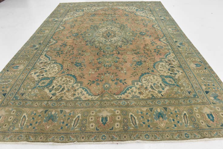 Detail image of 9' 1 x 13' Hand Knotted Ultra Vintage Persian Wool Rug