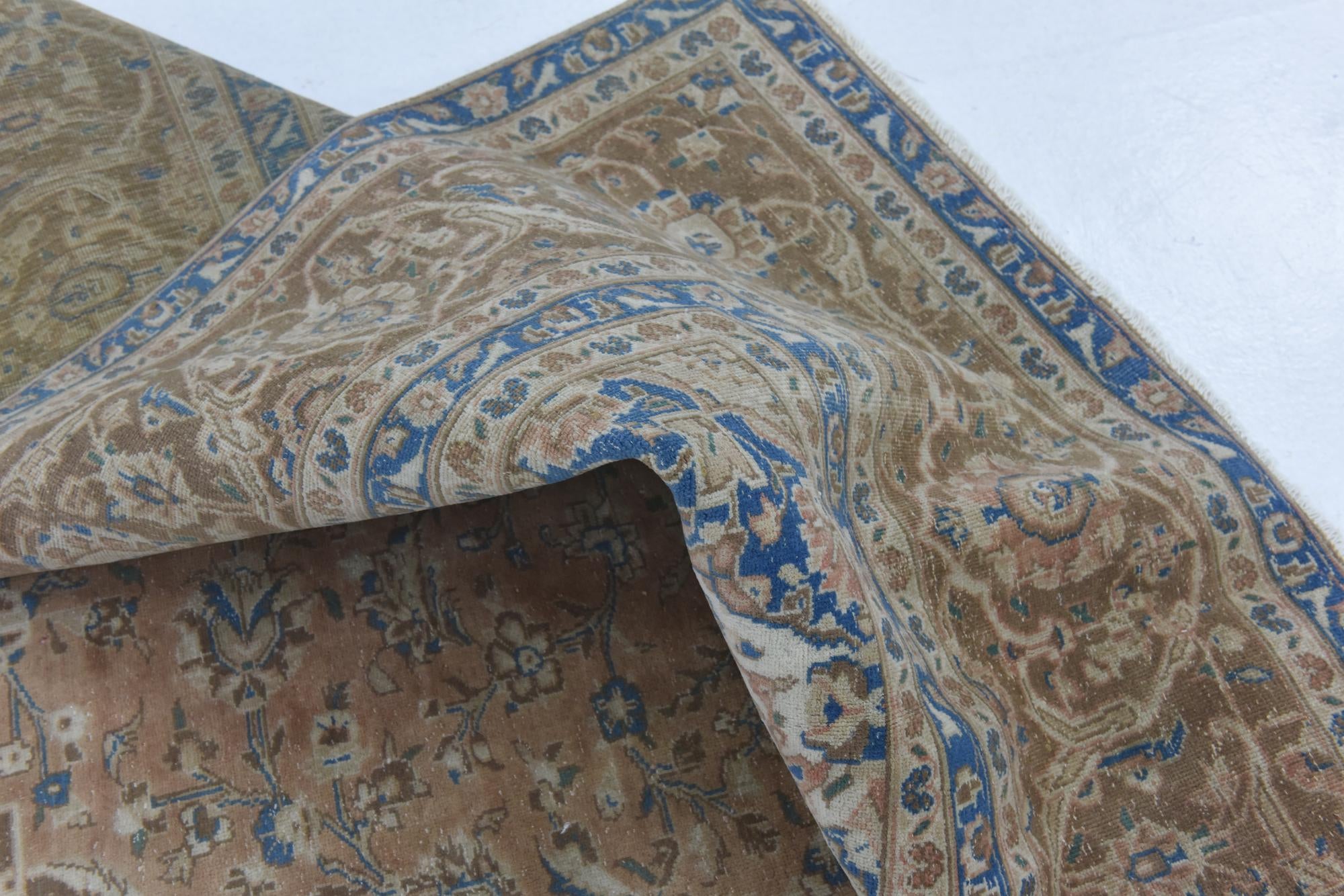 9' 6 x 12' 7 Hand Knotted Ultra Vintage Persian Wool Rug