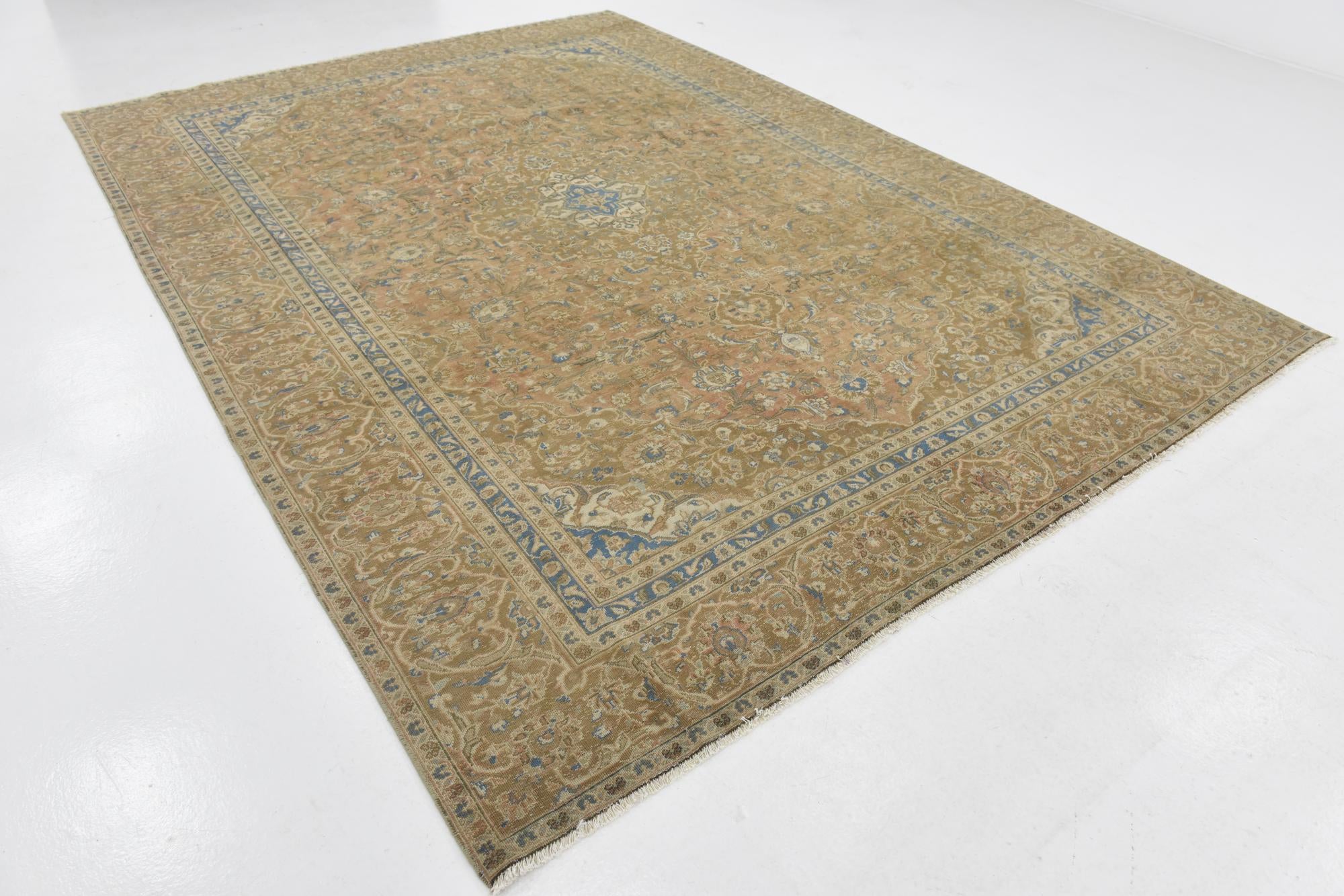 8' 8 x 12' Hand Knotted Ultra Vintage Persian Wool Rug