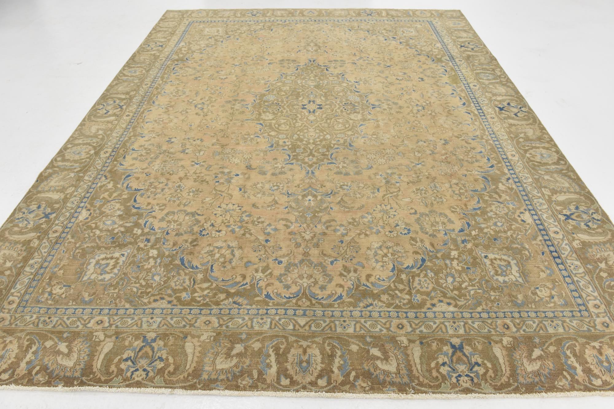 8' 10 x 11' 5 Hand Knotted Ultra Vintage Persian Wool Rug