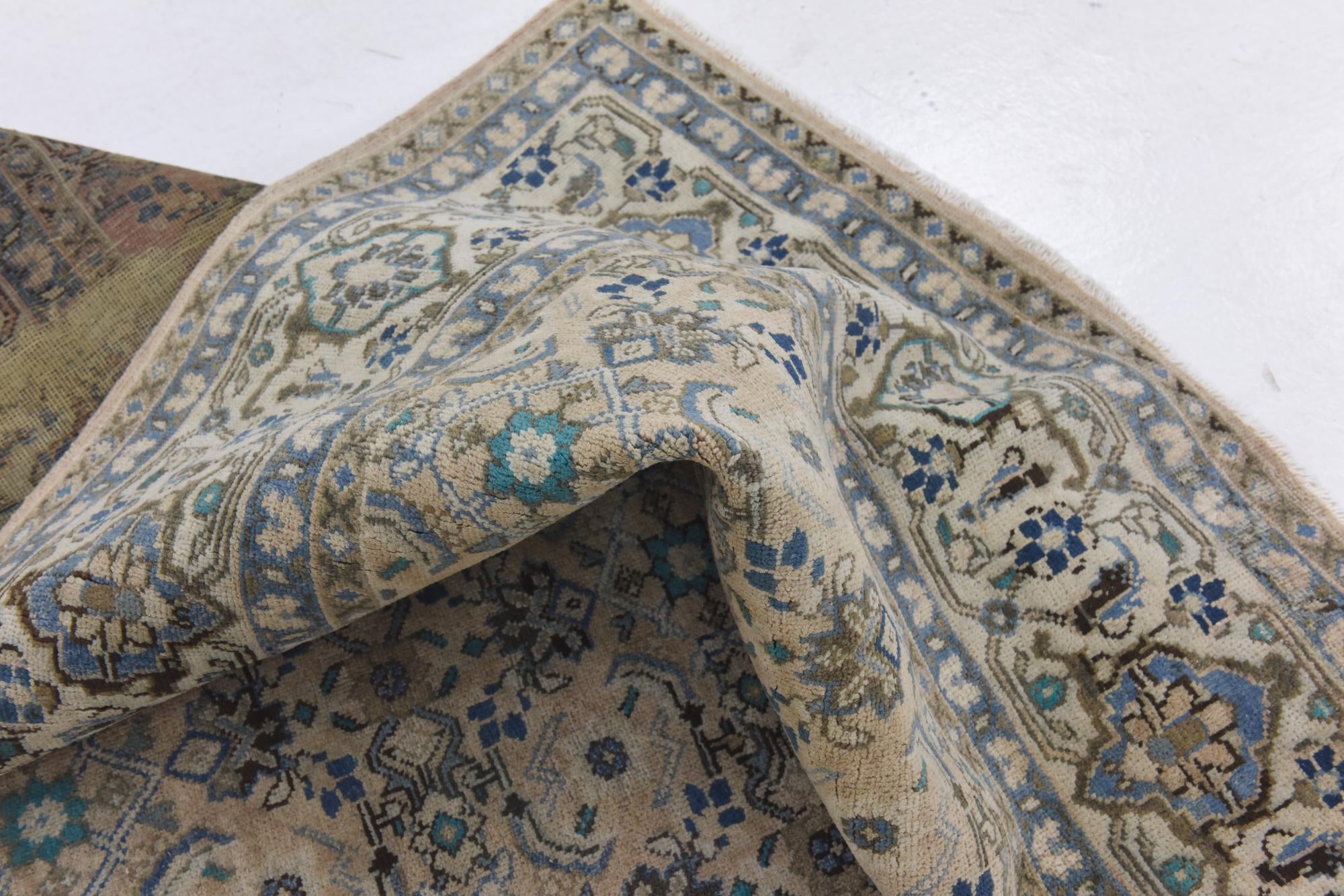 8' 9 x 13' Hand Knotted Ultra Vintage Persian Wool Rug