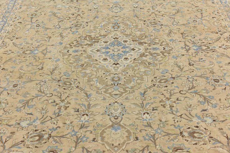 Detail image of 8' 8 x 12' 2 Hand Knotted Ultra Vintage Persian Wool Rug