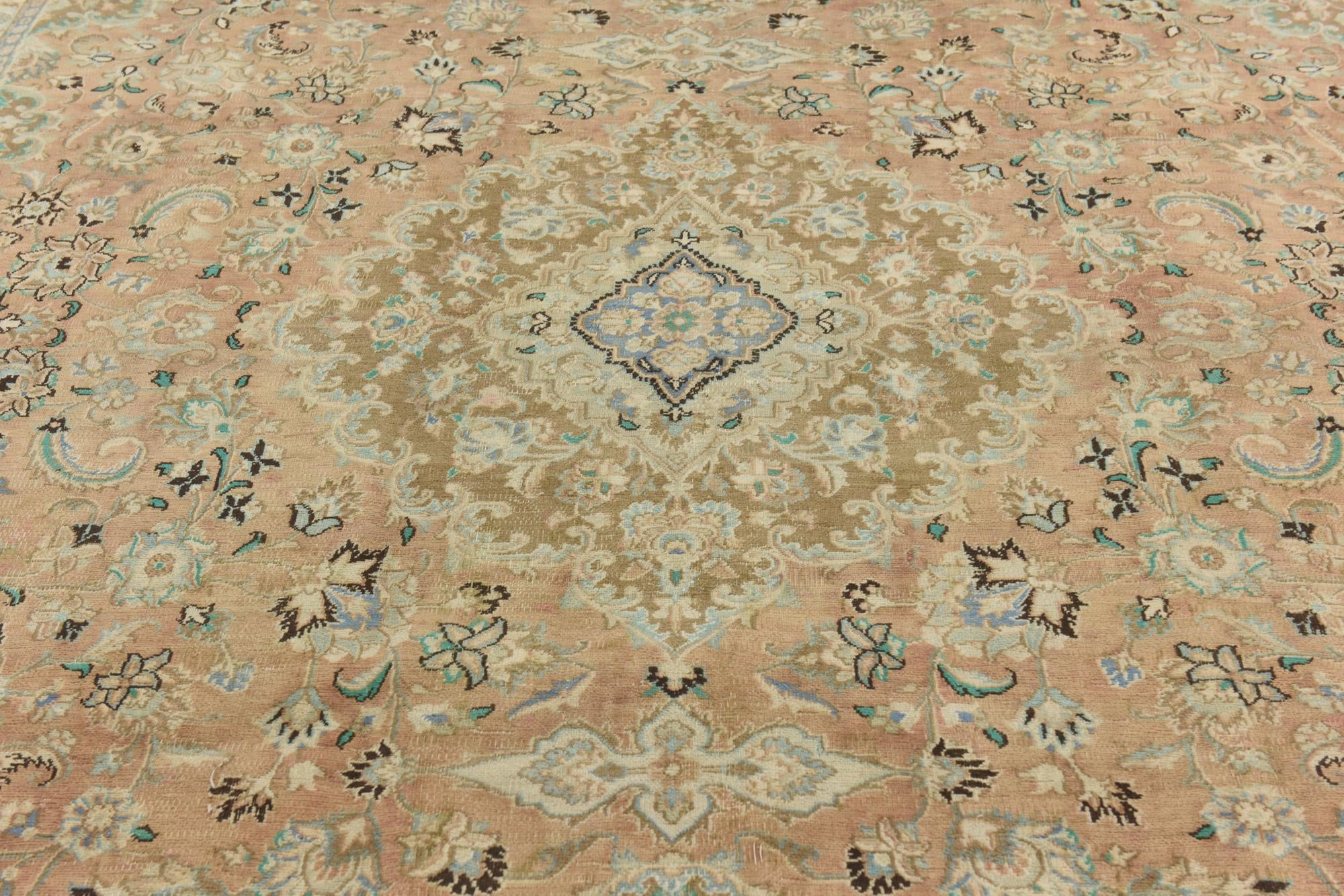8' 9 x 12' 3 Hand Knotted Ultra Vintage Persian Wool Rug