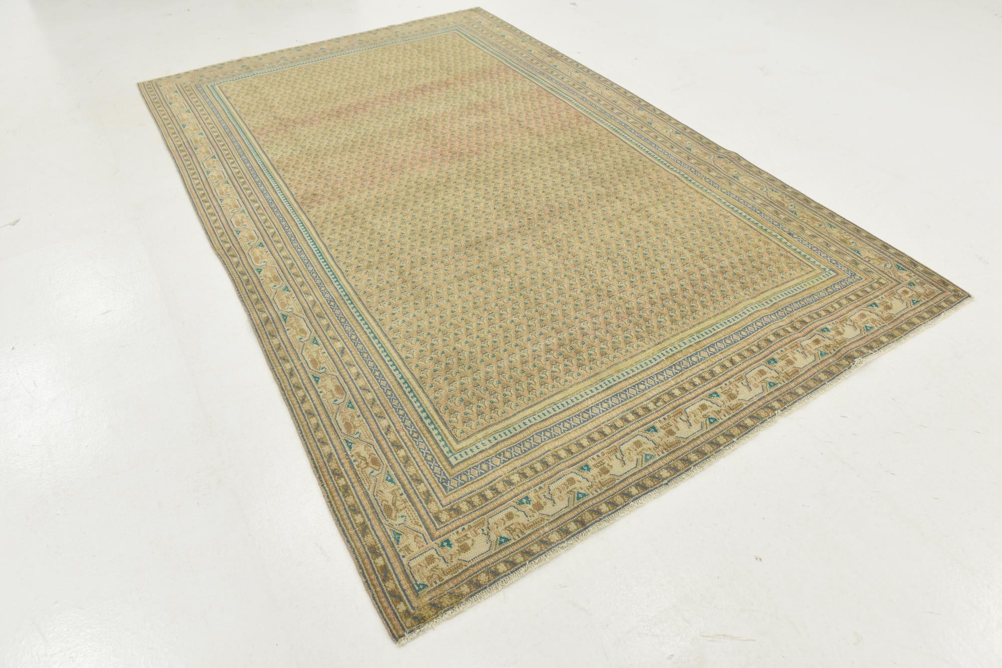 6' x 9' 6 Hand Knotted Ultra Vintage Persian Wool Rug