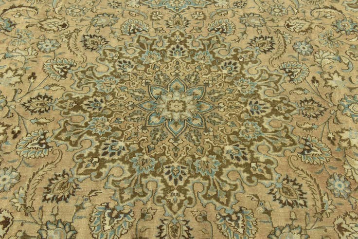 Detail image of 9' 6 x 12' 7 Hand Knotted Ultra Vintage Persian Wool Rug
