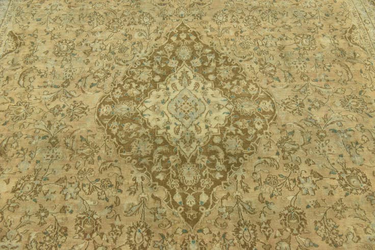 Detail image of 9' 8 x 12' 7 Hand Knotted Ultra Vintage Persian Wool Rug