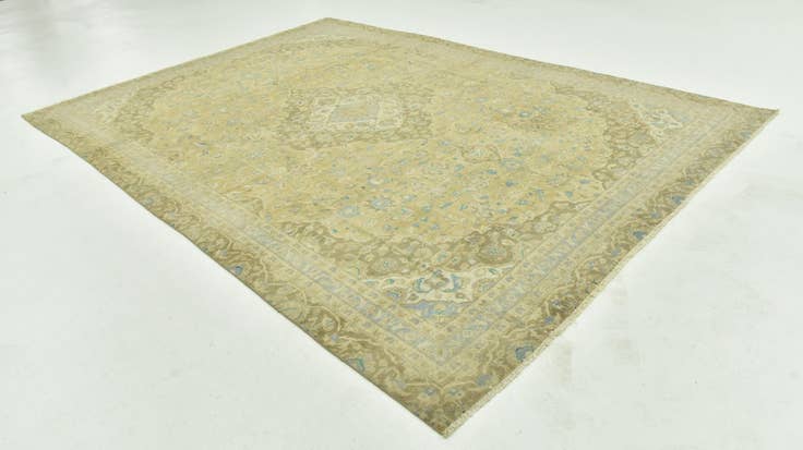 Detail image of 7' 9 x 11' 2 Hand Knotted Ultra Vintage Persian Wool Rug