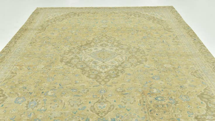 Detail image of 7' 9 x 11' 2 Hand Knotted Ultra Vintage Persian Wool Rug