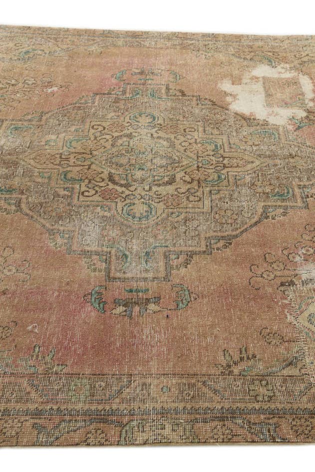 Detail image of 6' 7 x 9' 10 Hand Knotted Ultra Vintage Persian Wool Rug
