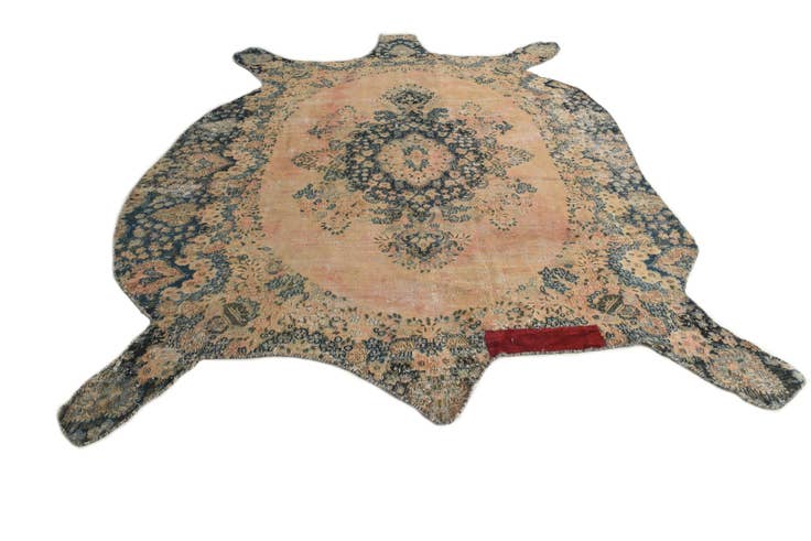Detail image of 8' 6 x 12' Hand Knotted Ultra Vintage Persian Wool Rug