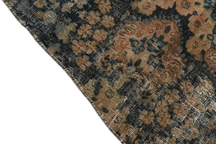 Detail image of 8' 6 x 12' Hand Knotted Ultra Vintage Persian Wool Rug