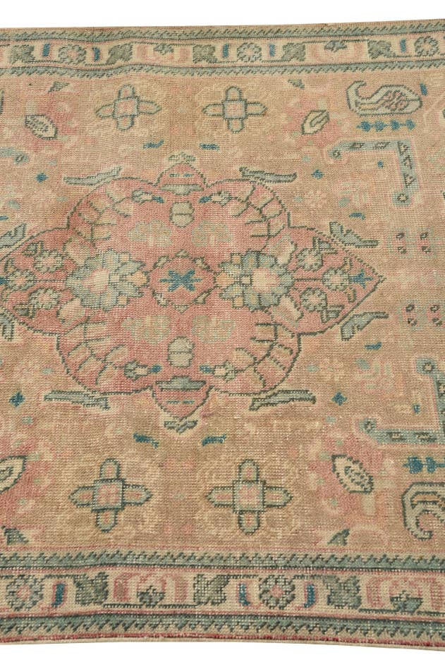Detail image of 3' 3 x 4' 10 Hand Knotted Ultra Vintage Persian Wool Rug
