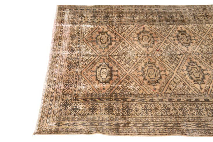 Detail image of 4' 1 x 5' Hand Knotted Ultra Vintage Persian Wool Rug