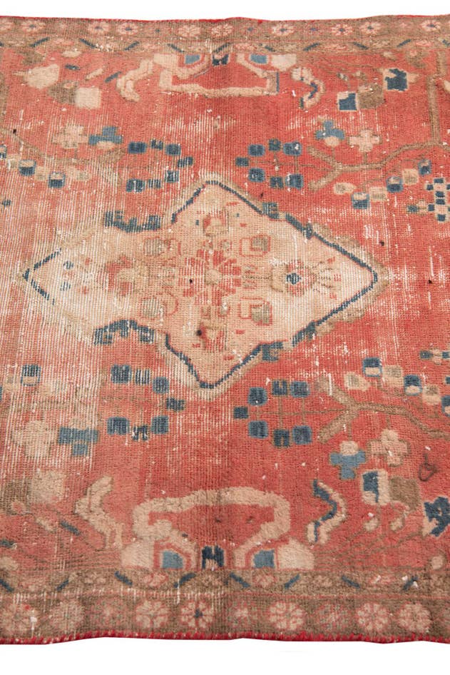 Detail image of 3' 4 x 4' 6 Hand Knotted Ultra Vintage Persian Wool Rug