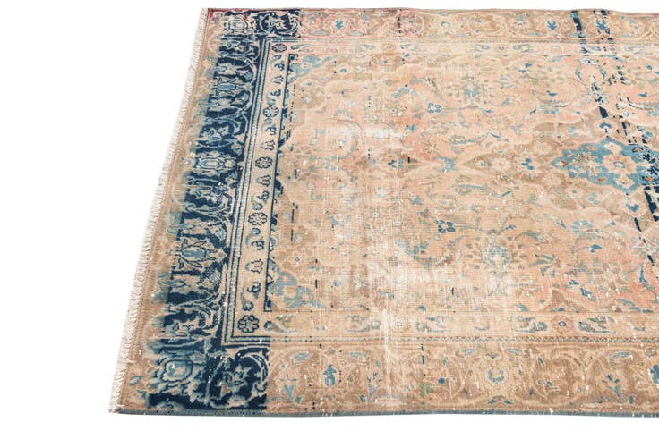 Detail image of 4' 2 x 6' 5 Hand Knotted Ultra Vintage Persian Wool Rug