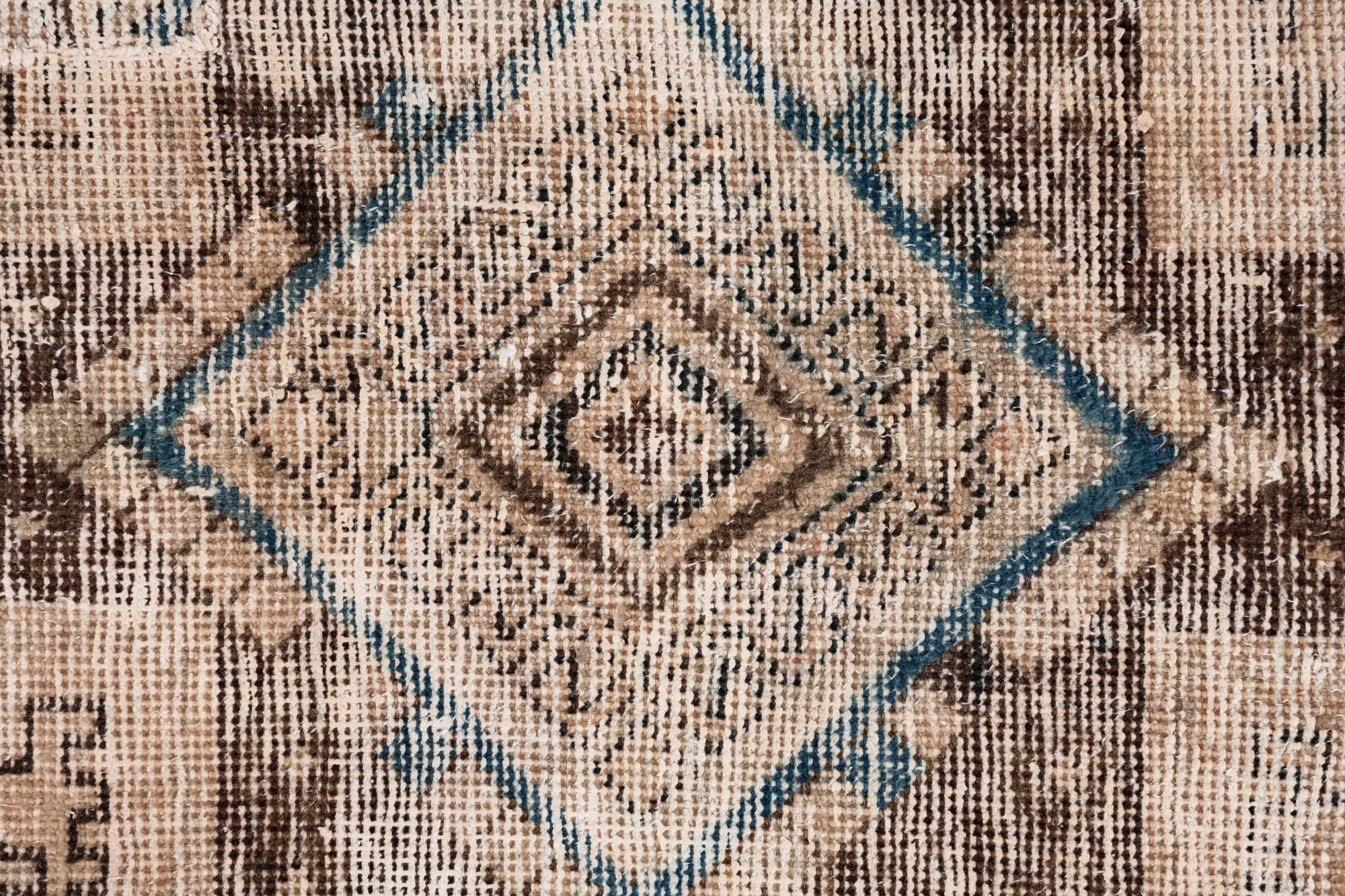 3' 10 x 5' Hand Knotted Ultra Vintage Persian Wool Rug