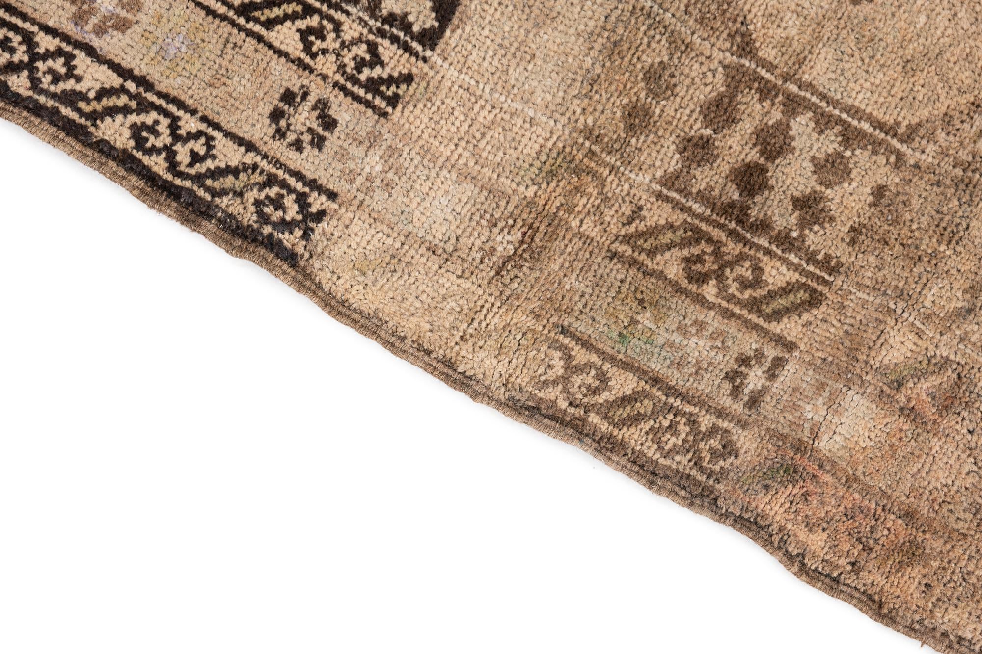 2' 6 x 4' Hand Knotted Ultra Vintage Persian Wool Rug