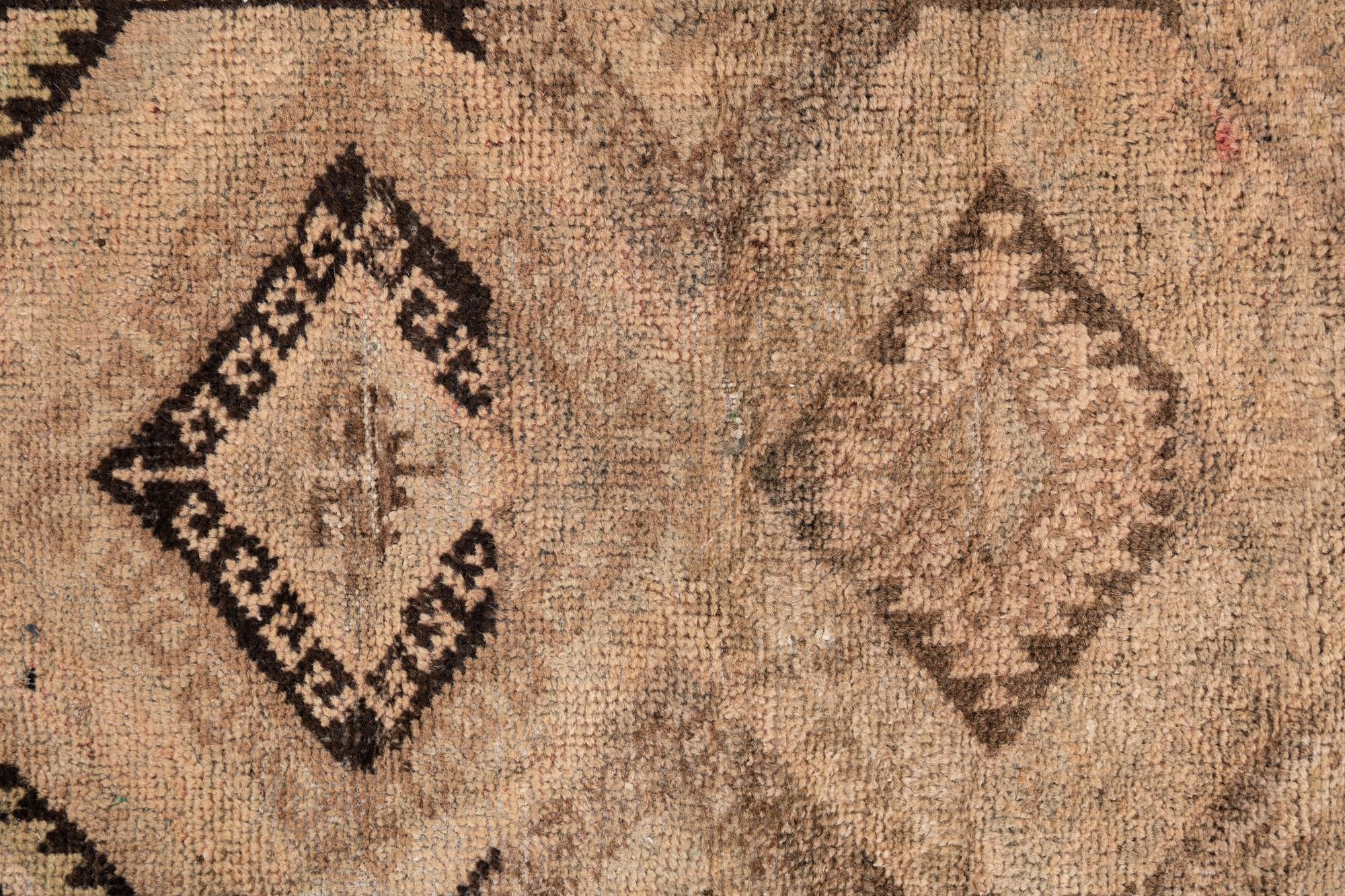 2' 6 x 4' Hand Knotted Ultra Vintage Persian Wool Rug