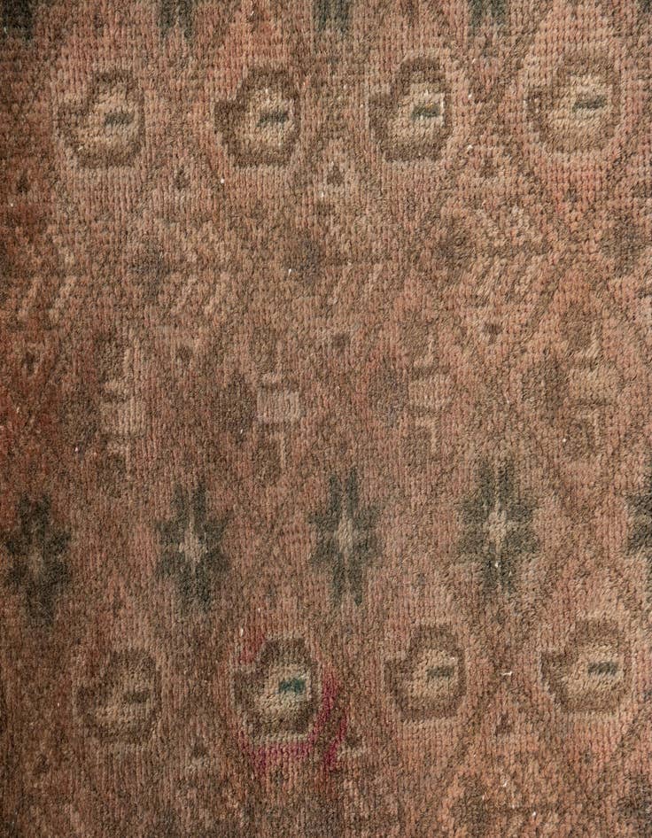 Detail image of 3' 5 x 4' 4  Hand Knotted Ultra Vintage Persian Wool Rug
