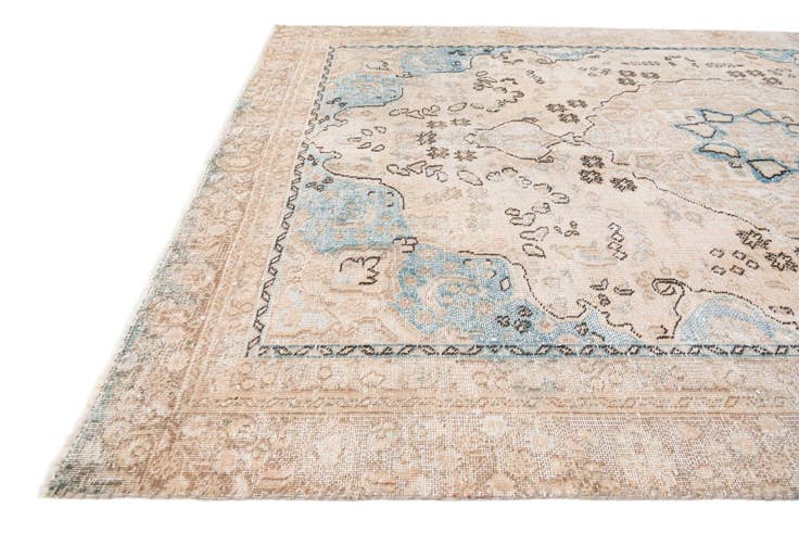 Detail image of 5' 5 x 8' 8 Hand Knotted Ultra Vintage Persian Wool Rug