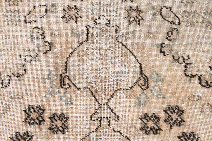 5' 5 x 8' 8 Hand Knotted Ultra Vintage Persian Wool Rug