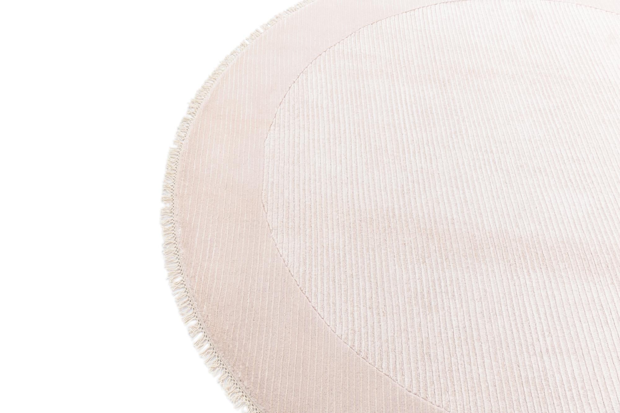 6' 6 x 6' 6 Hand Knotted Darya Wool Round Rug