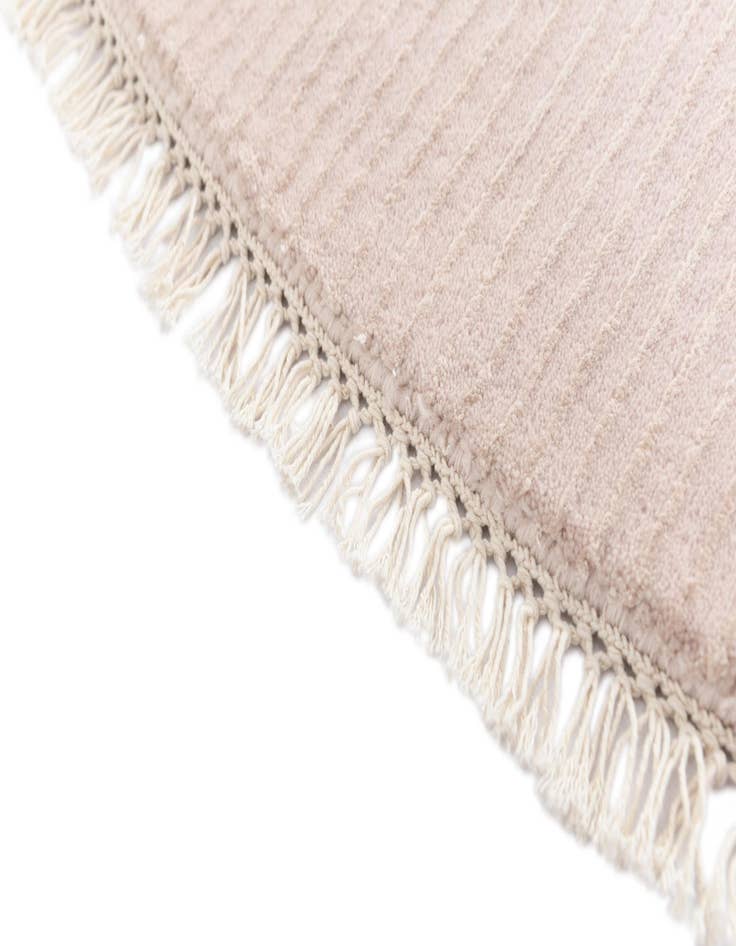 Detail image of 6' 6 x 6' 6  Hand Knotted Darya Wool Round Rug