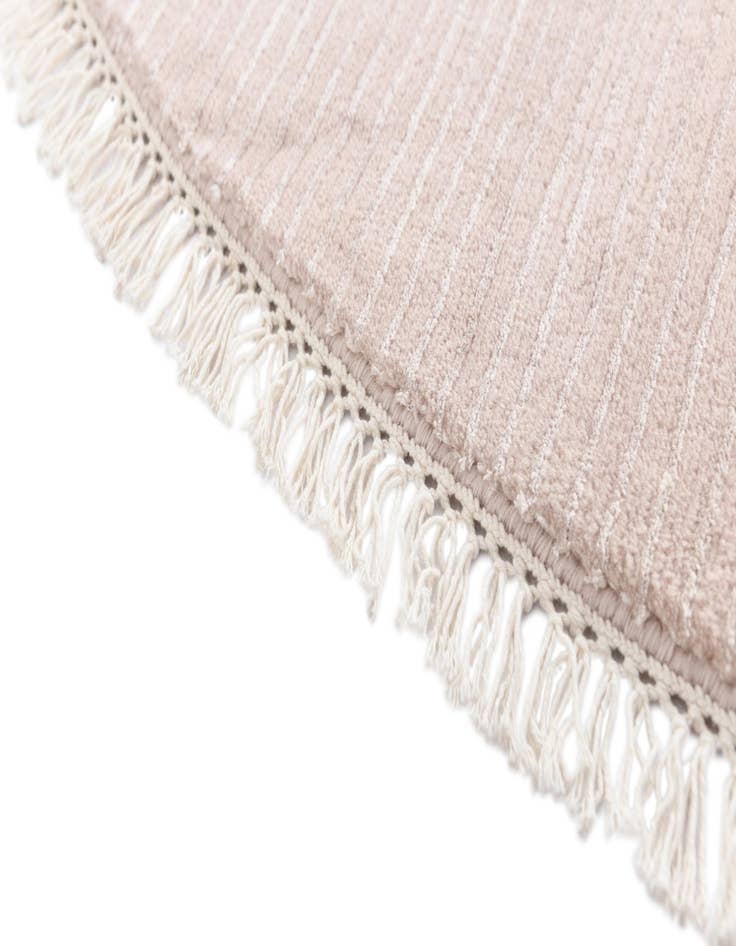 Detail image of 6' 9 x 6' 9  Hand Knotted Darya Wool Round Rug