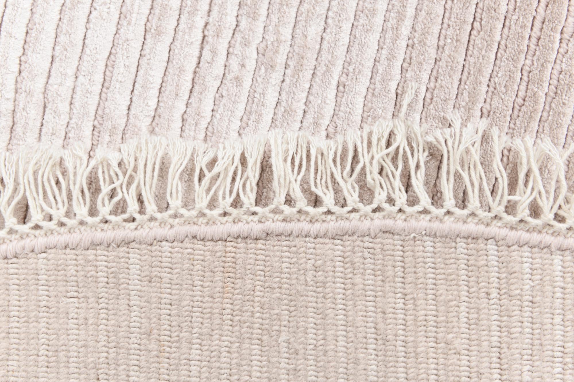 6' 9 x 6' 9 Hand Knotted Darya Wool Round Rug