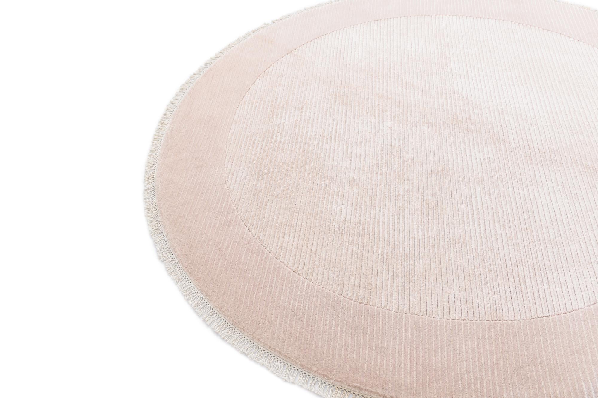 6' 8 x 6' 8 Hand Knotted Darya Wool Round Rug