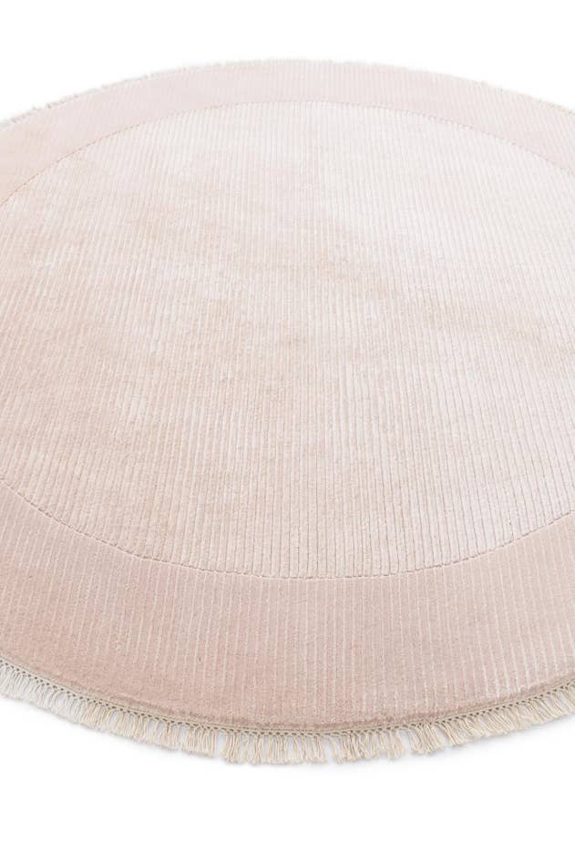 Detail image of 6' 8 x 6' 8 Hand Knotted Darya Wool Round Rug