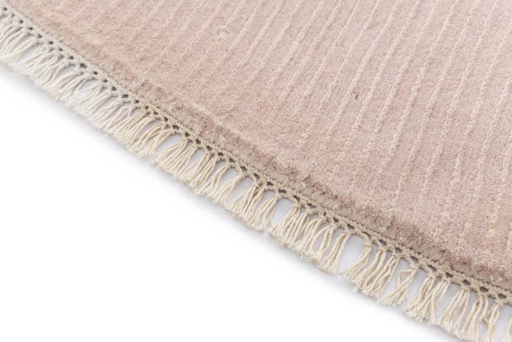 Detail image of 6' 8 x 6' 8 Hand Knotted Darya Wool Round Rug