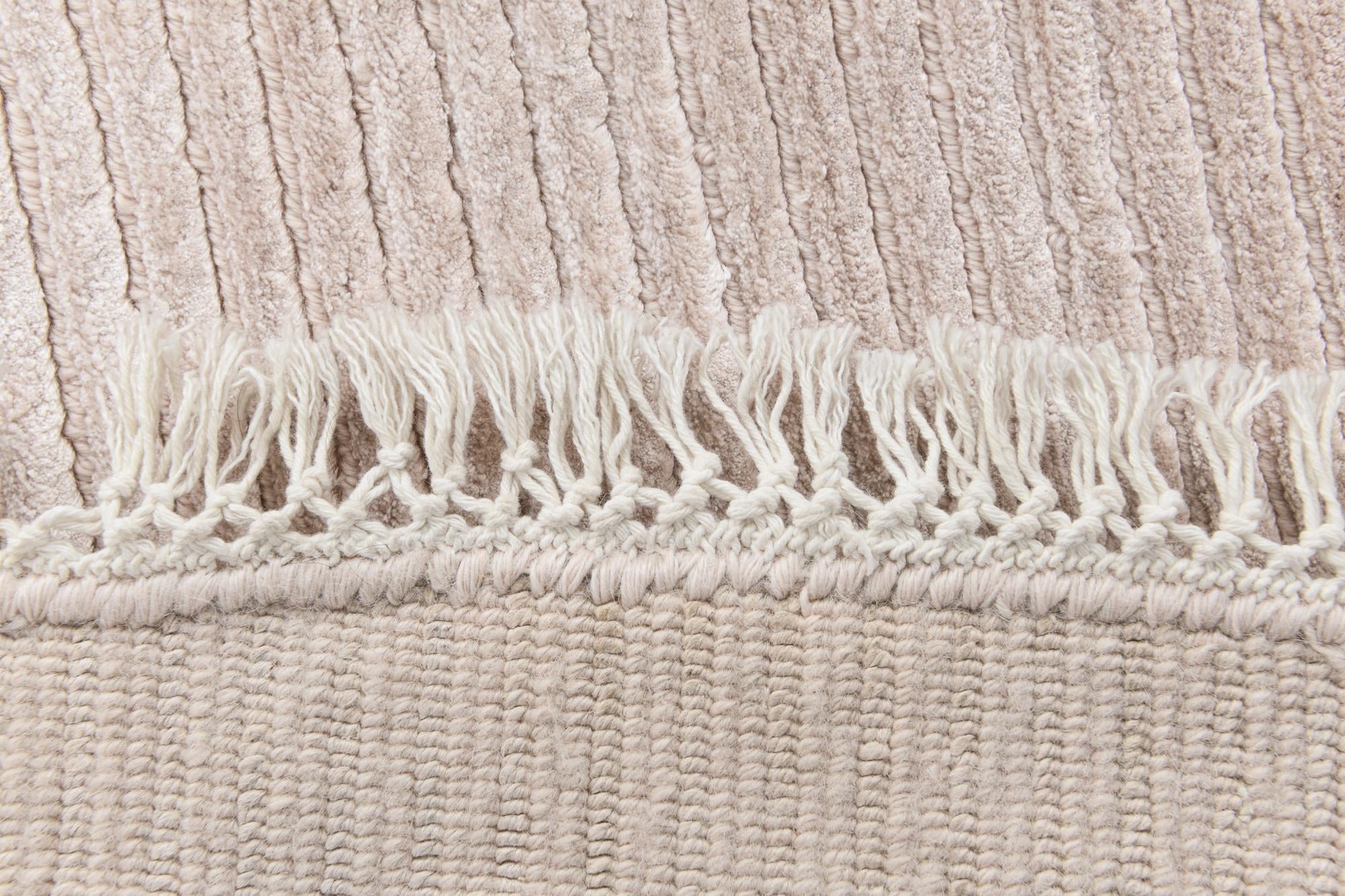 6' 7 x 6' 7 Hand Knotted Darya Wool Round Rug