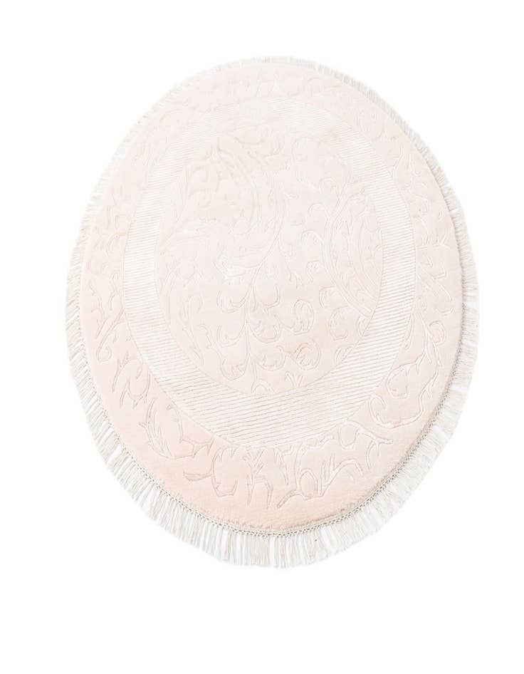 Detail image of 4' 10 x 4' 10 Hand Knotted Darya Wool Round Rug