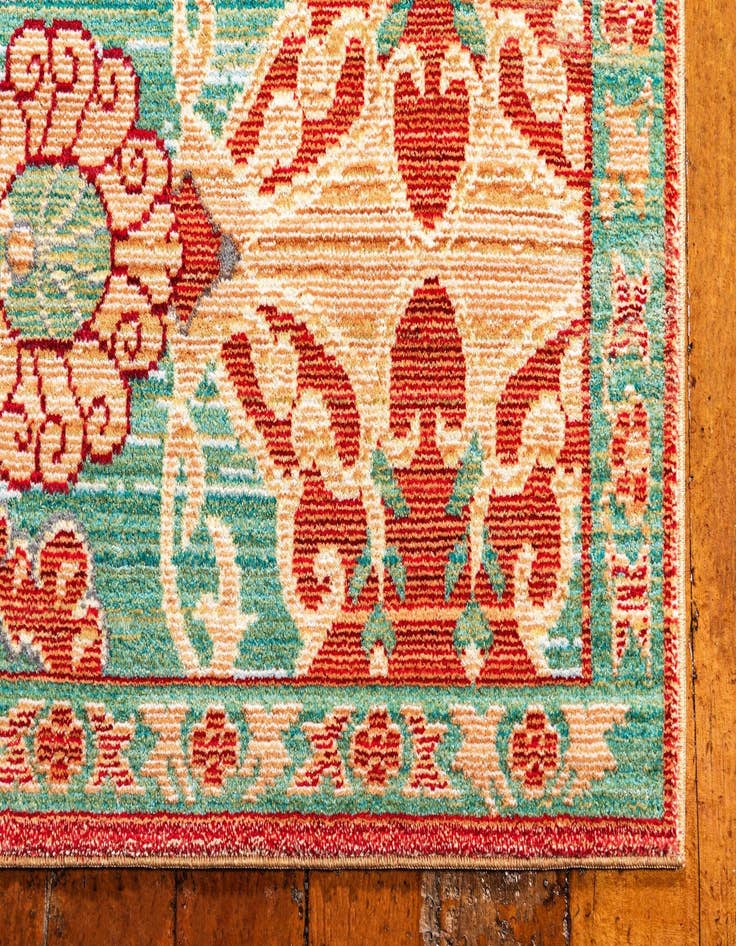 Detail image of 2' 7 x 9' 10 Alexis Runner Rug