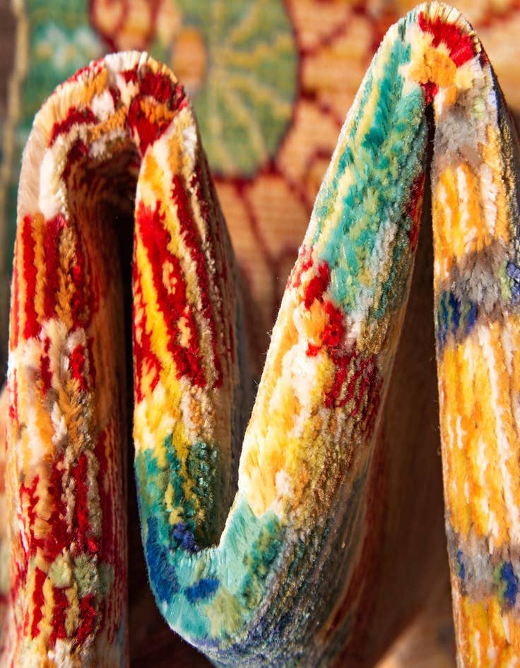 Detail image of 2' 7 x 9' 10 Aqua Runner Rug