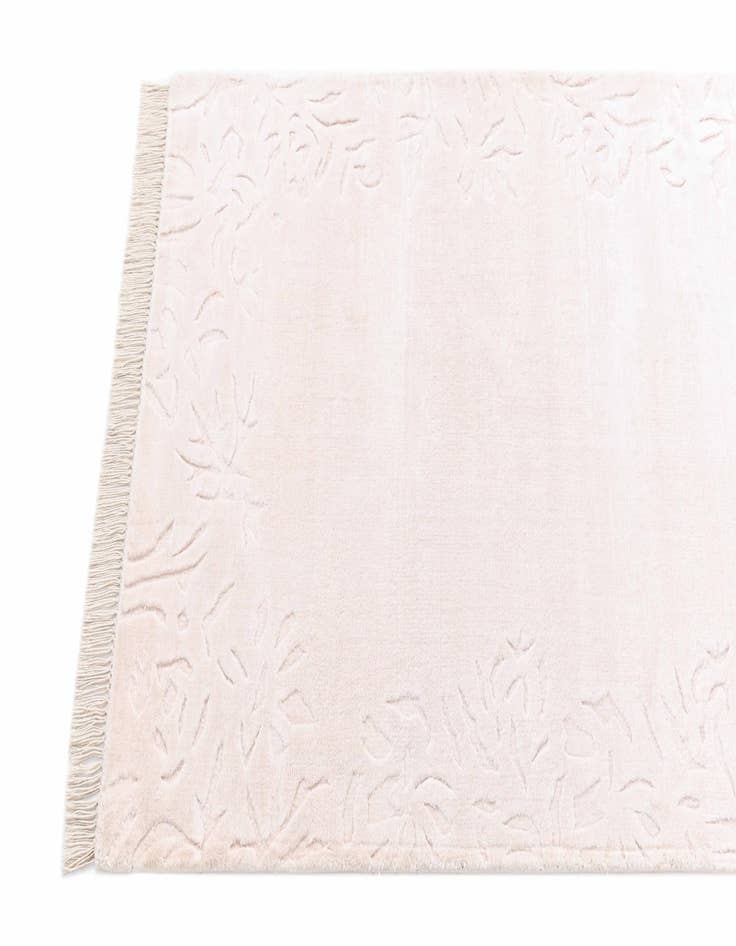 Detail image of 2' 7 x 9' 11  Hand Knotted Darya Wool Runner Rug