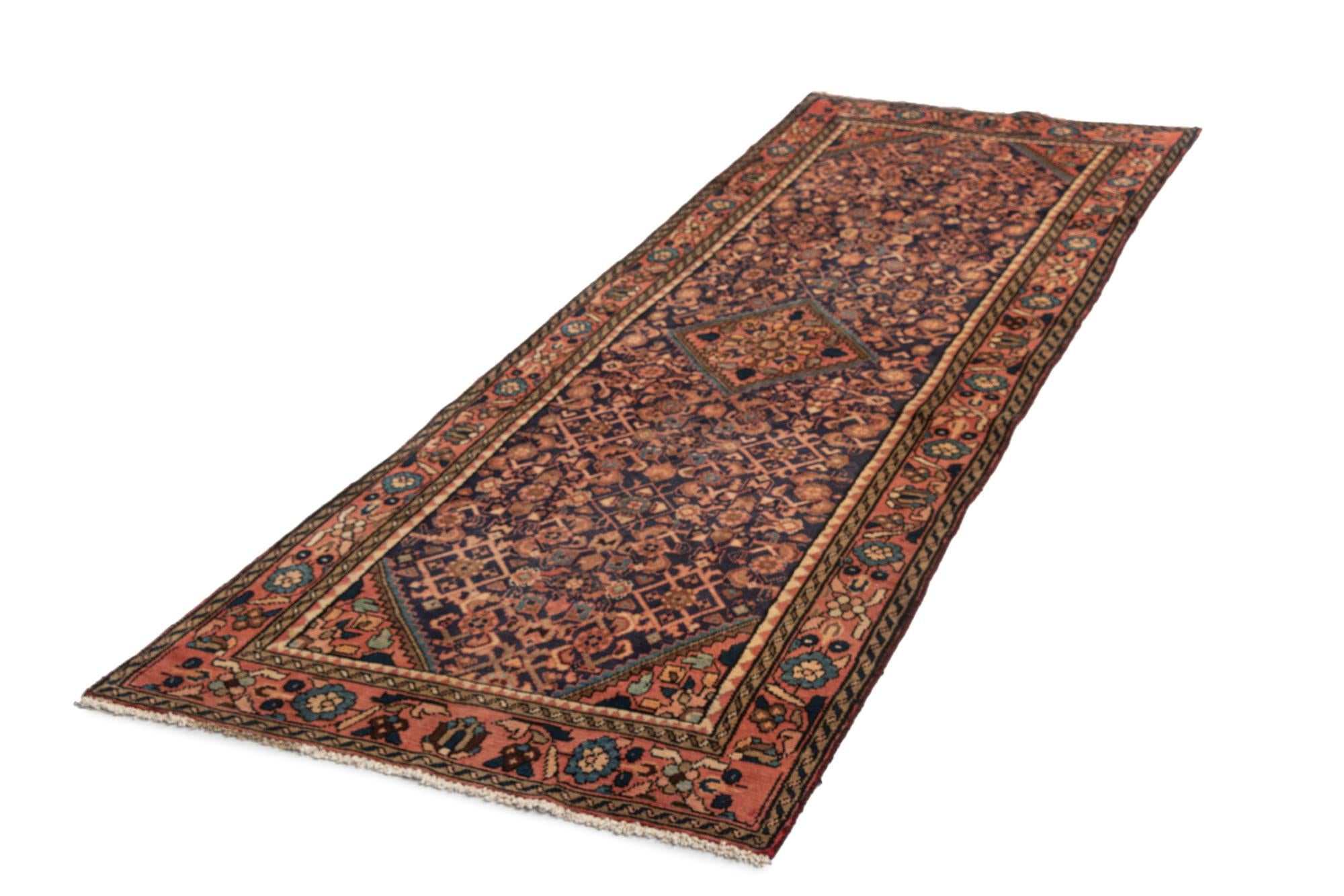 3' 7 x 9' 10 Hamedan Wool Runner Rug